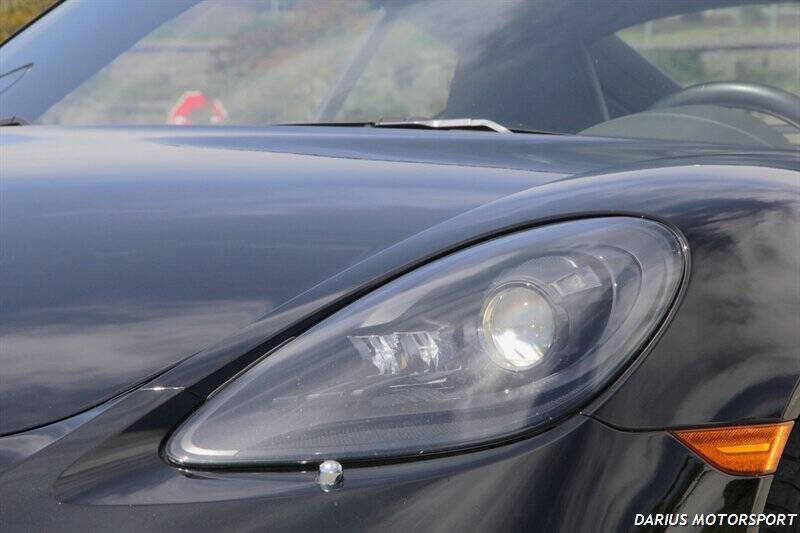 2019 Porsche 718 Cayman