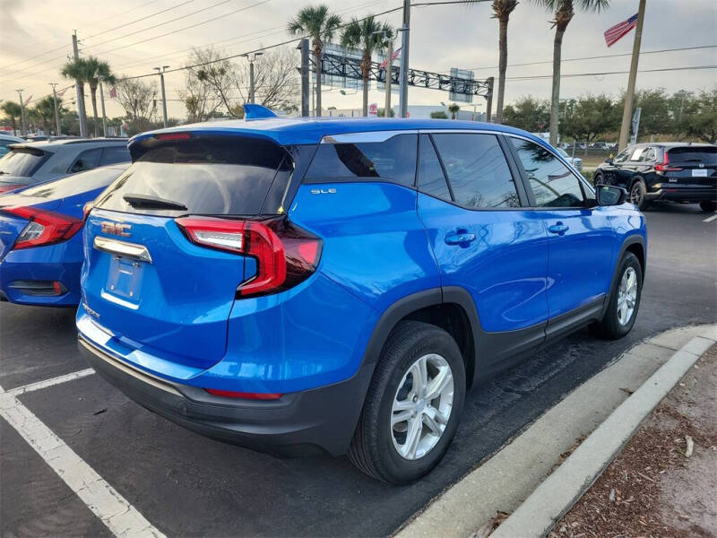 2024 GMC Terrain SLE