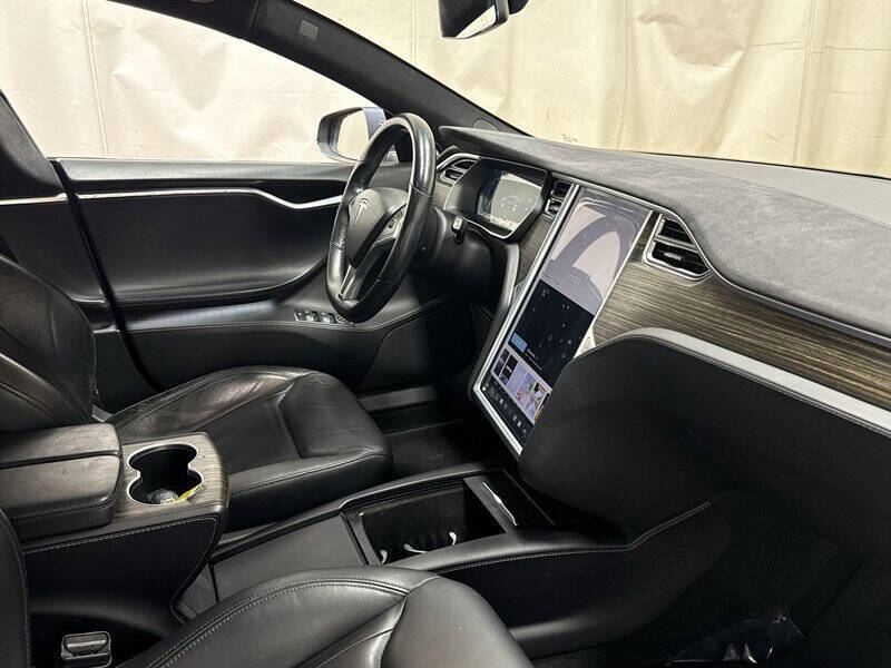 2016 Tesla Model S 75D