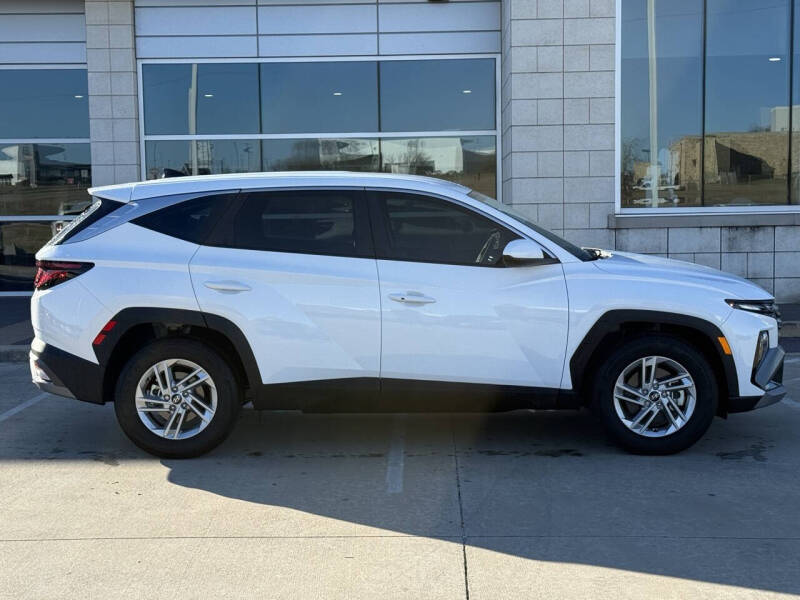 2025 Hyundai Tucson SE