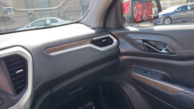 2019 GMC Acadia SLE-1