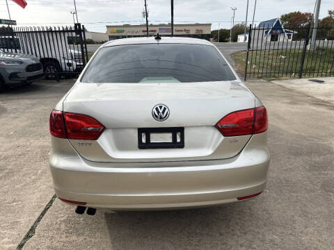 2014 Volkswagen Jetta SE