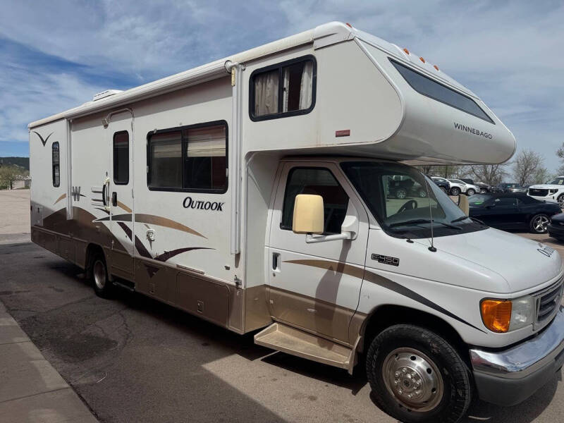 2006 Winnebago Outlook