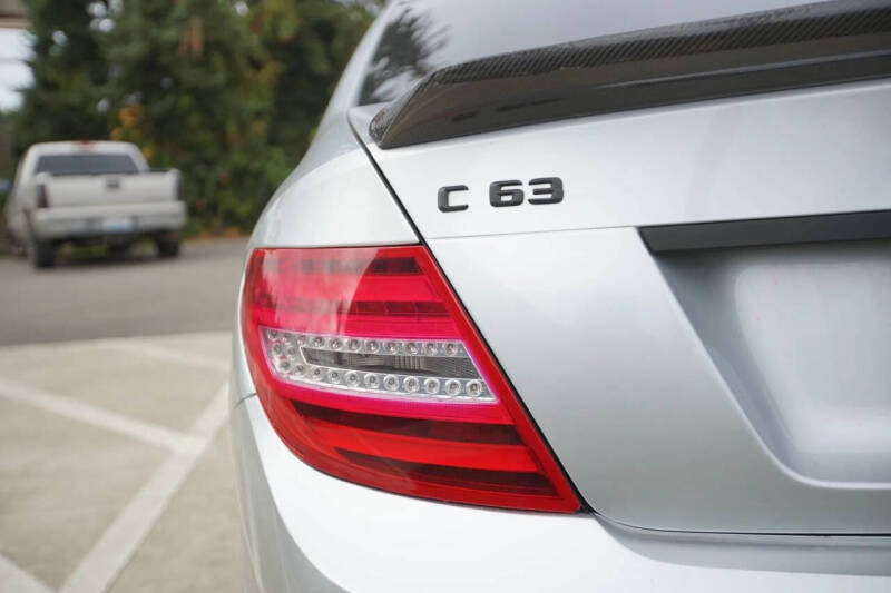2011 Mercedes-Benz C-Class C 63 AMG