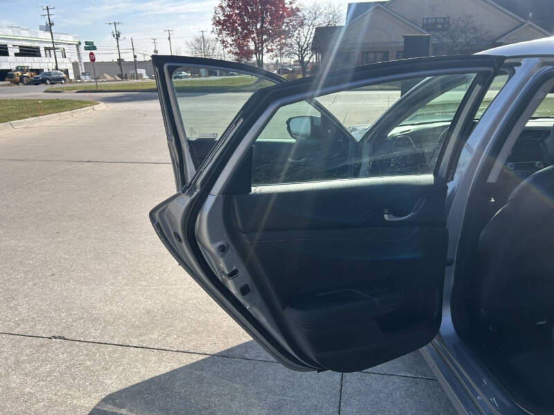 2019 Honda Insight Touring