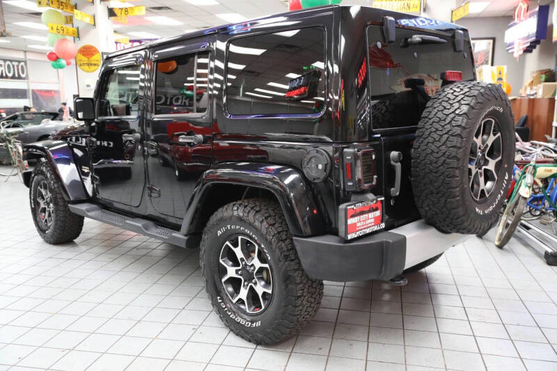 2012 Jeep Wrangler Unlimited Sahara