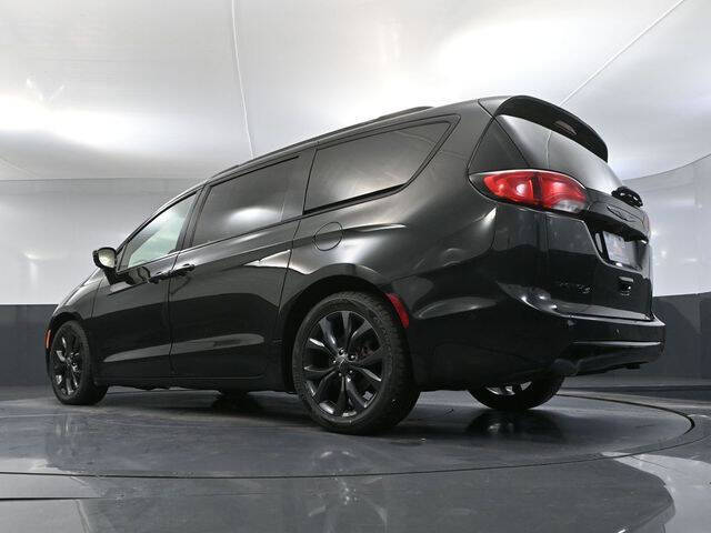 2019 Chrysler Pacifica Touring L Plus