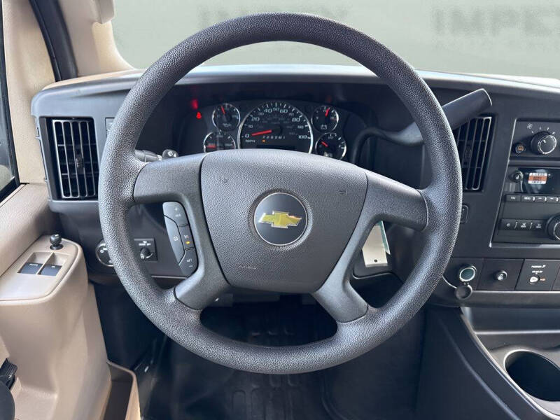 2026 Chevrolet Express 3500