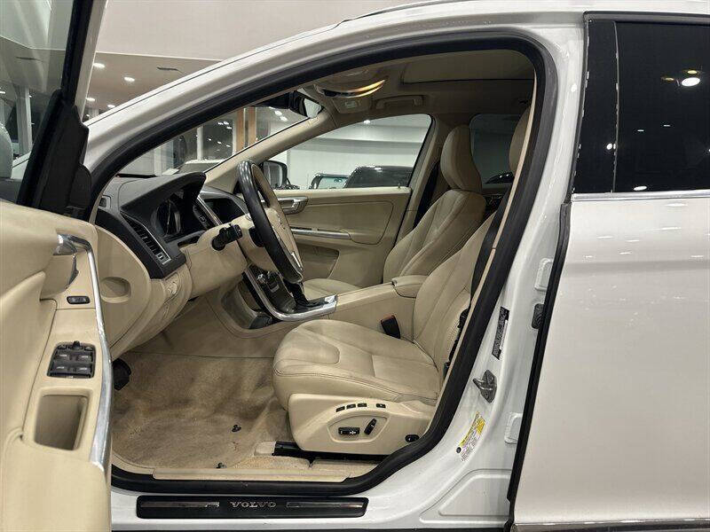 2015 Volvo XC60 T5 Premier