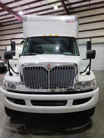 2018 International DuraStar 4300