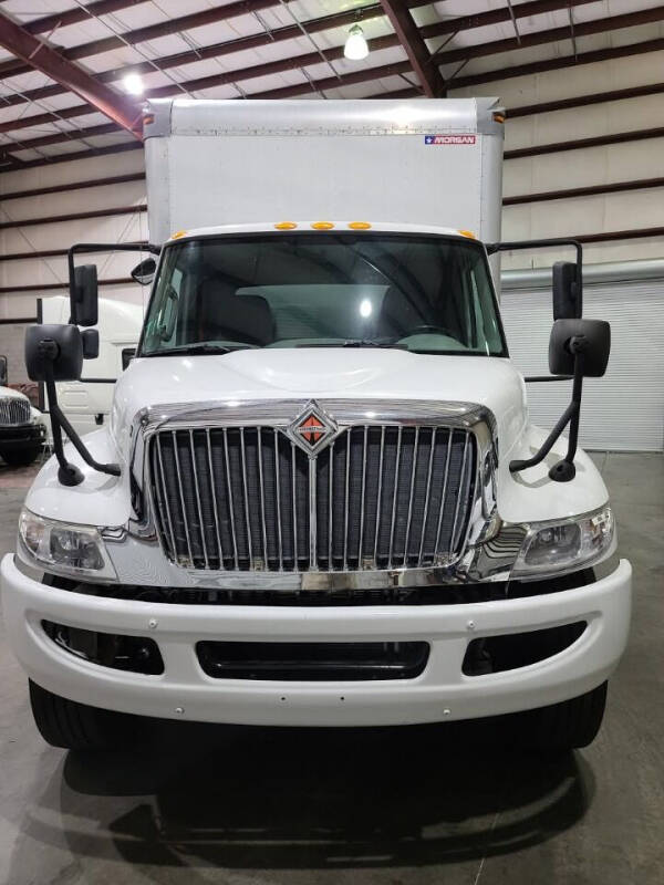 2018 International DuraStar 4300