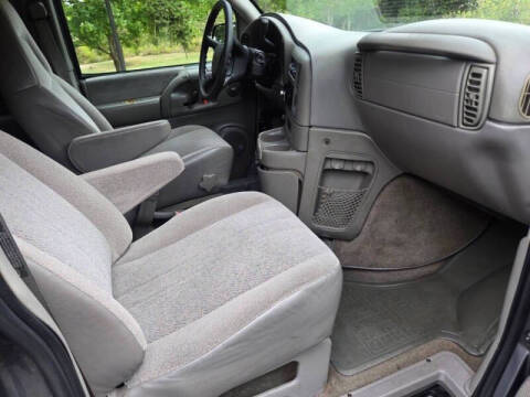 2005 Chevrolet Astro LT