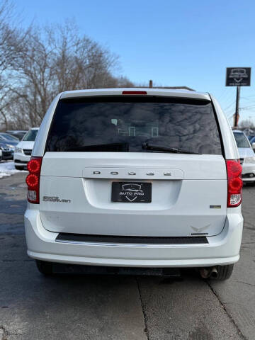 2015 Dodge Grand Caravan SE