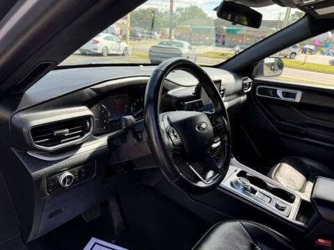 2020 Ford Explorer XLT