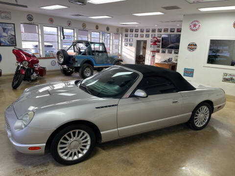2004 Ford Thunderbird Deluxe
