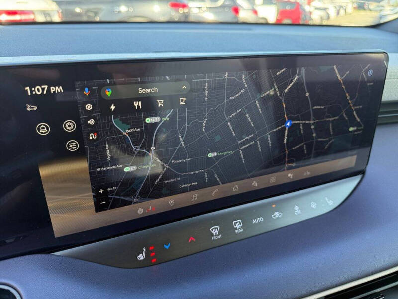 2026 Nissan LEAF Platinum+