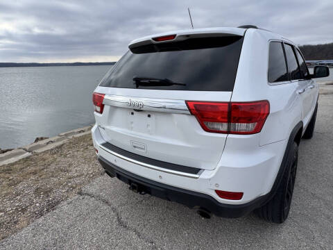 2013 Jeep Grand Cherokee Overland Summit