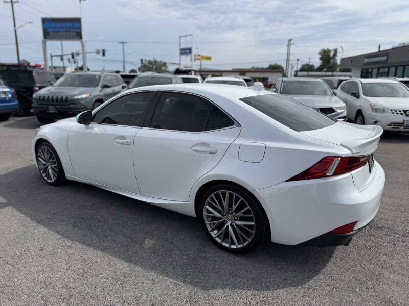 2015 Lexus IS 250