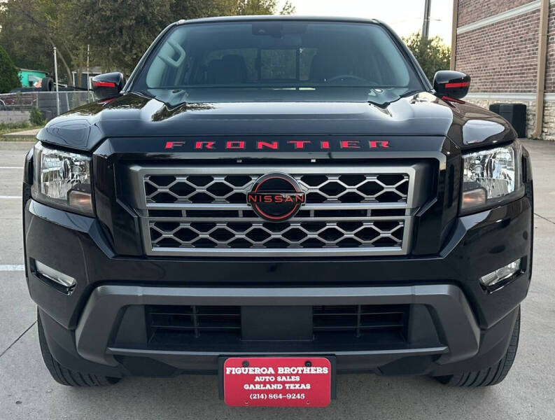 2023 Nissan Frontier SV