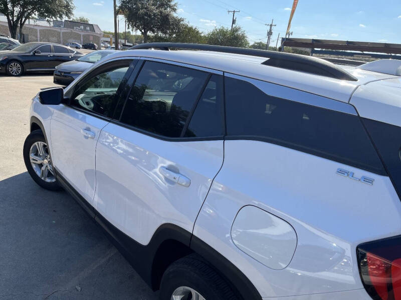 2020 GMC Terrain SLE