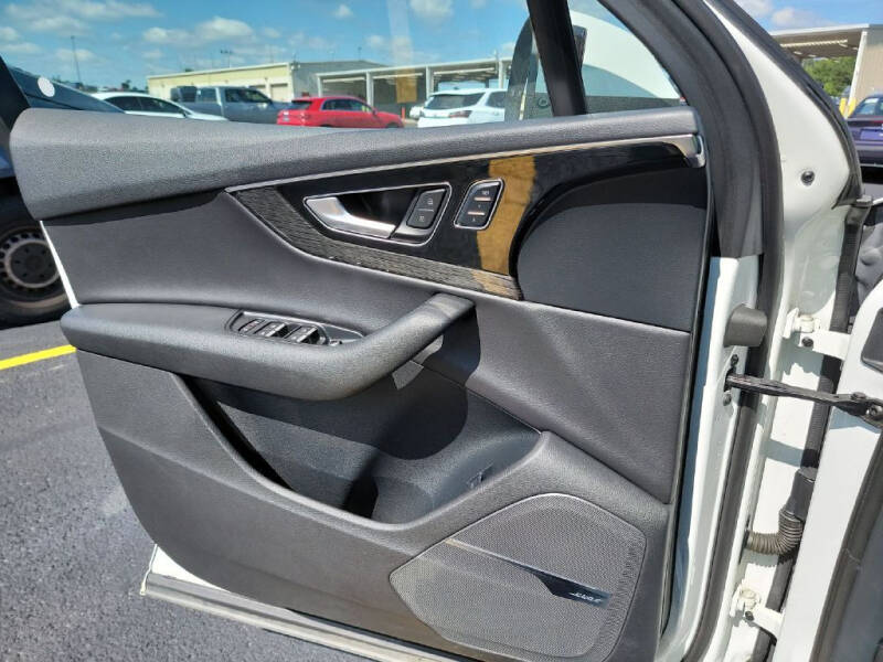 2017 Audi Q7 3.0T quattro Premium Plus