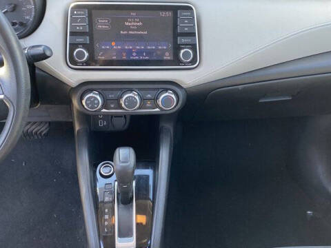 2022 Nissan Versa SV