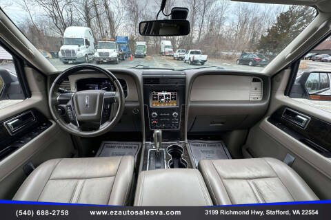 2017 Lincoln Navigator Select