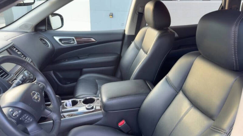 2016 Nissan Pathfinder