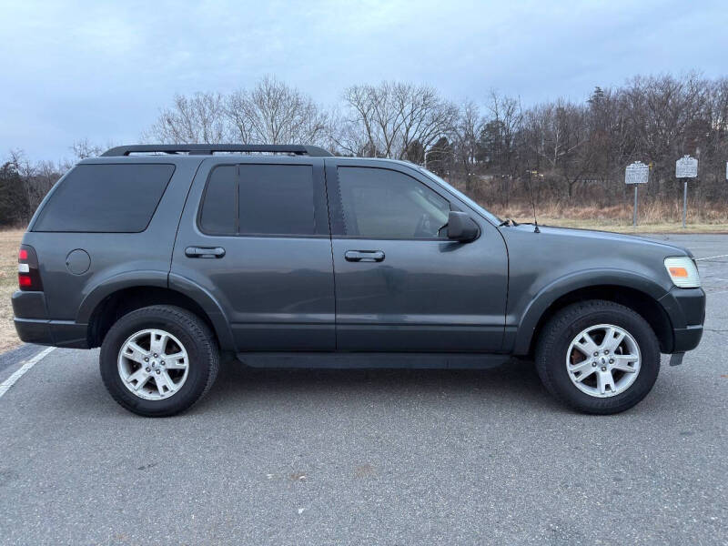 2010 Ford Explorer XLT