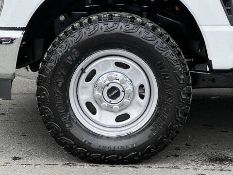 2025 Ford F-350 Super Duty XL