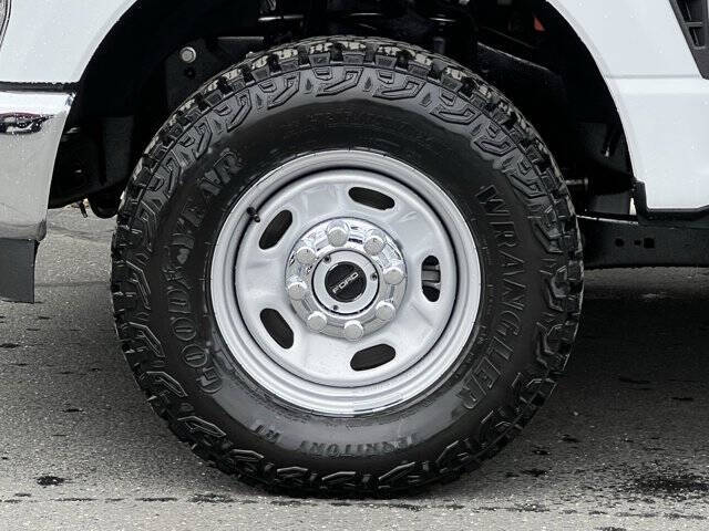 2025 Ford F-350 Super Duty XL