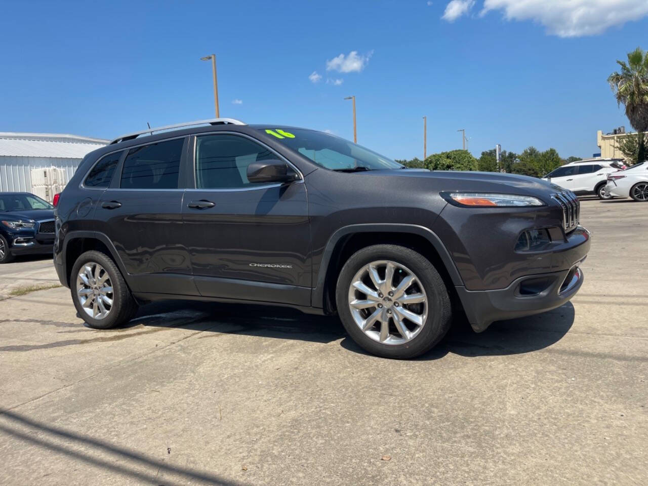 2016 Jeep Cherokee for sale at Falasteen Motors in La Place, LA