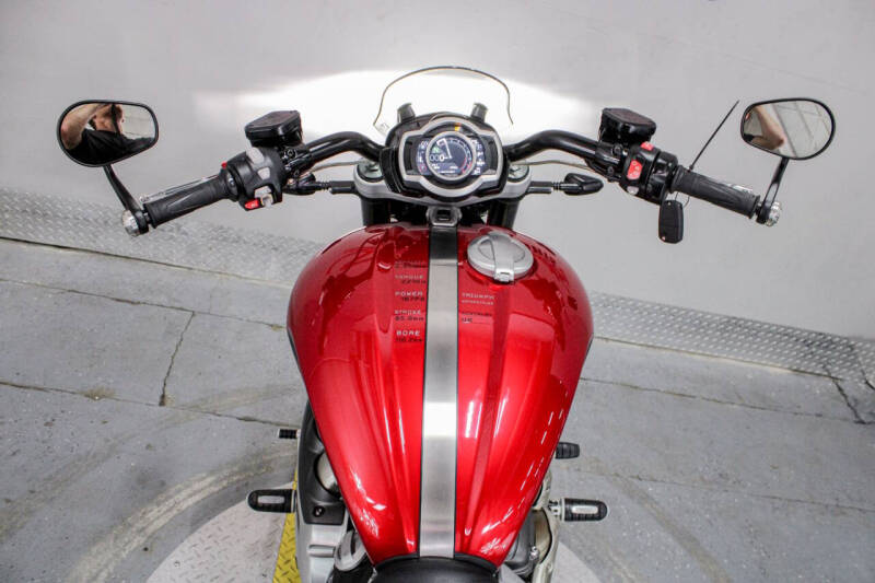 2022 Triumph Rocket 3 GT 221