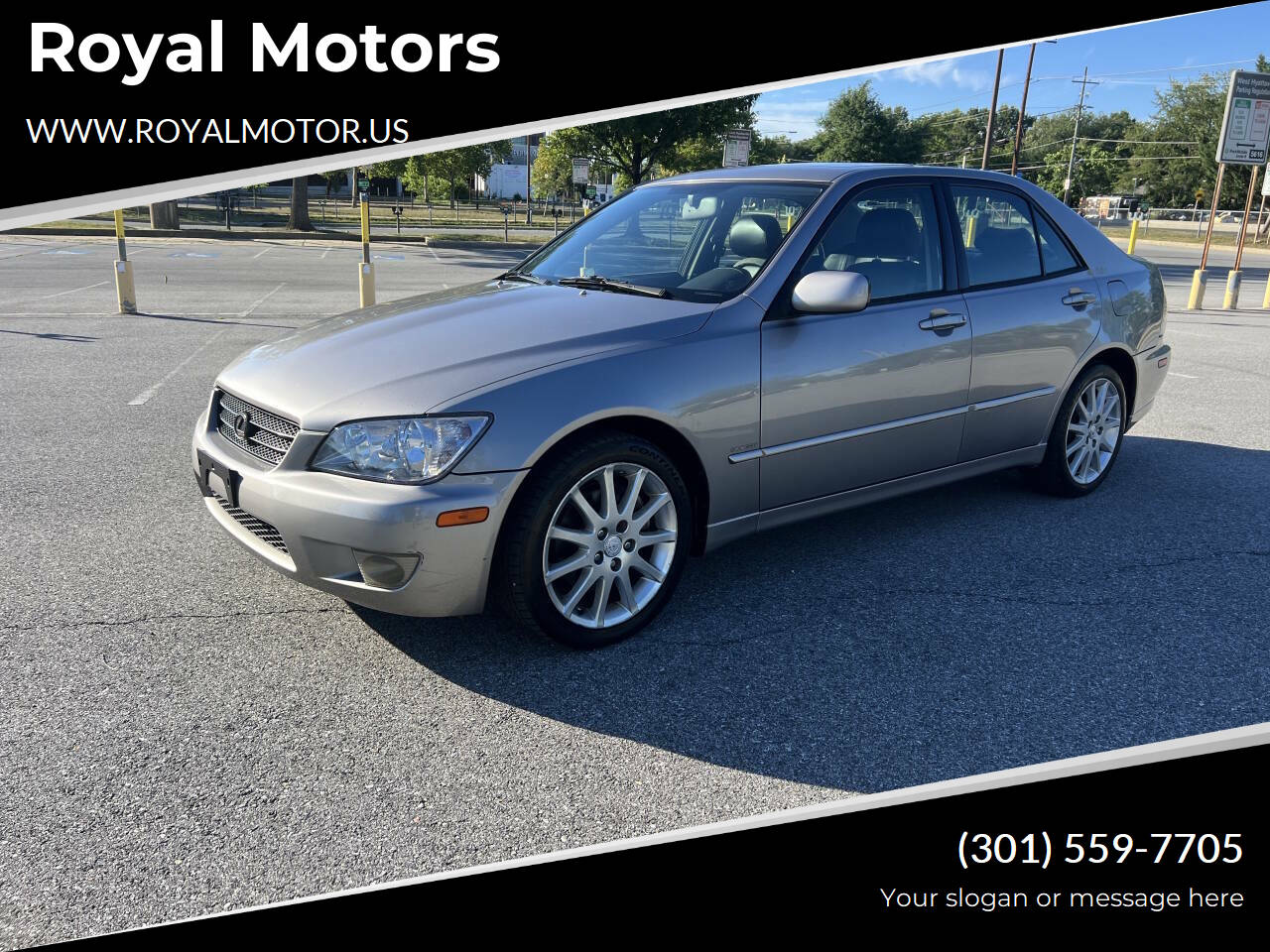 Silver 2003 Lexus IS 300 Base 4dr Sedan 1