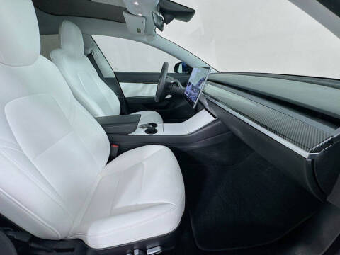 2020 Tesla Model 3 Performance