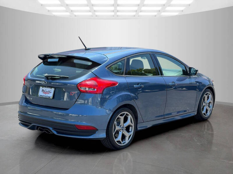 2018 Ford Focus ST