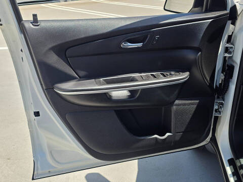 2011 GMC Acadia SLE