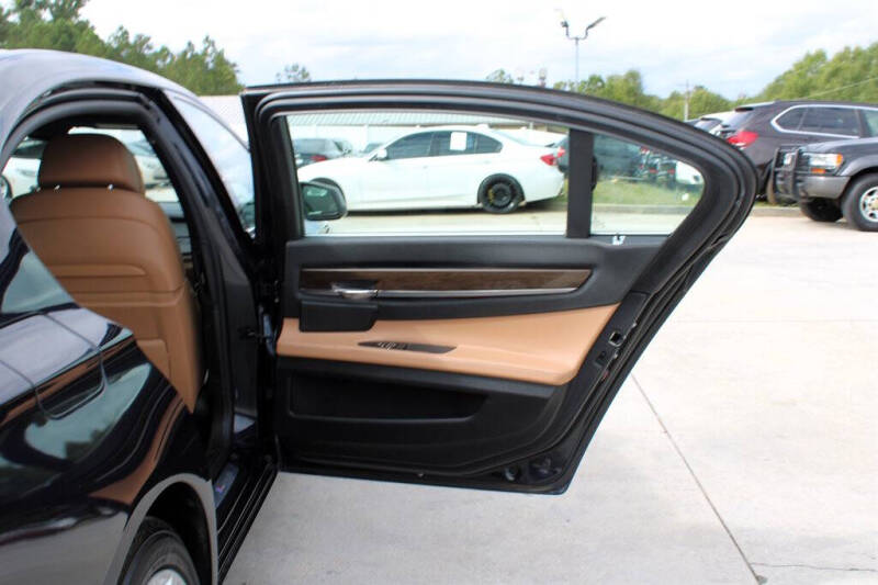 2012 BMW 7 Series 750Li xDrive