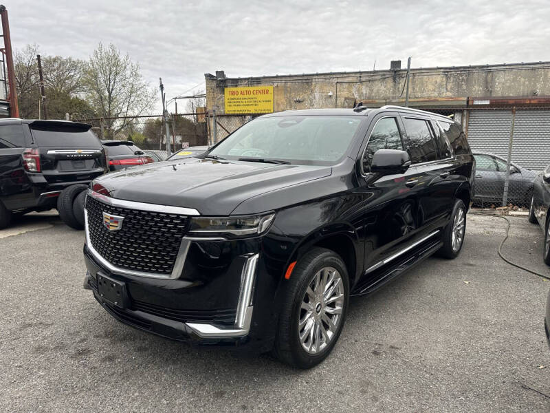 Used 2022 Cadillac Escalade ESV Premium Luxury with VIN 1GYS4KKL8NR132677 for sale in Brooklyn, NY