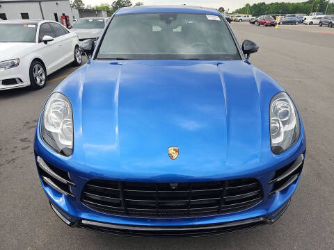 2017 Porsche Macan Turbo