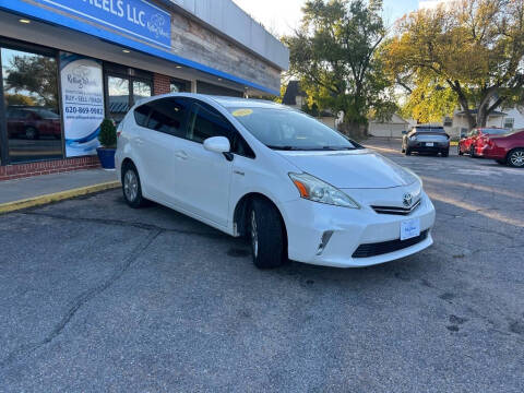 2013 Toyota Prius v Three