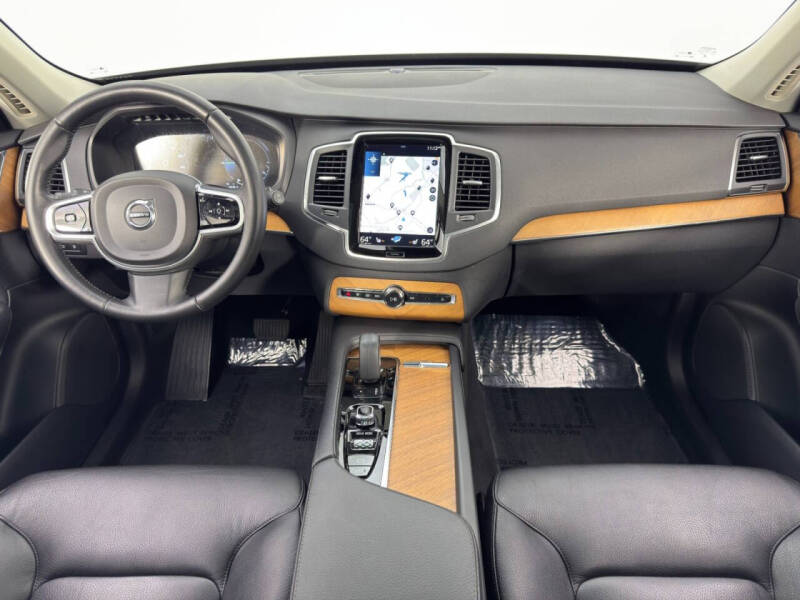 2021 Volvo XC90 Recharge T8 Inscription Expression 6P