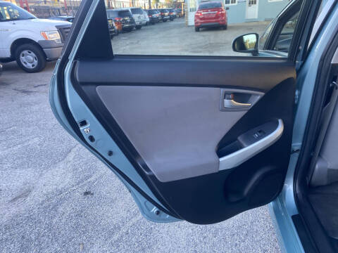 2014 Toyota Prius Three