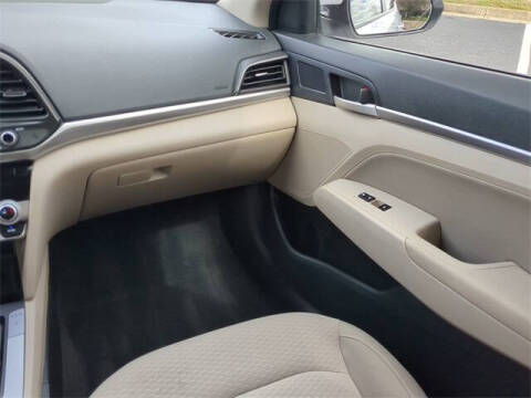 2020 Hyundai Elantra