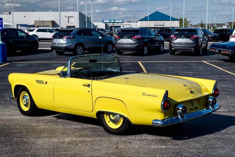 1955 Ford Thunderbird