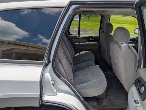 2005 Isuzu Ascender S 5 Passenger