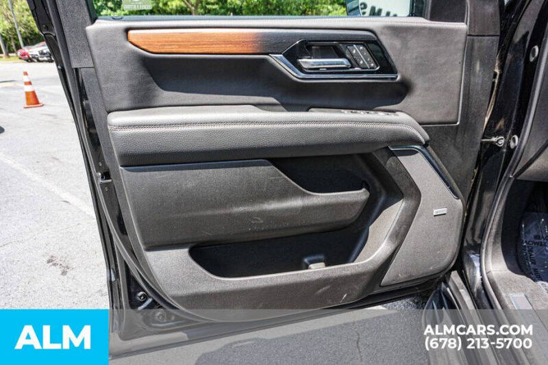 2025 GMC Yukon XL Denali