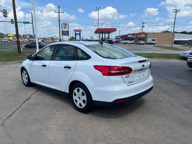 2017 Ford Focus S