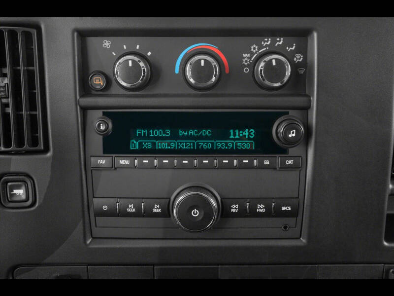 2022 GMC Savana 2500