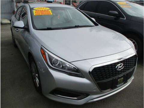 2017 Hyundai Sonata Hybrid SE